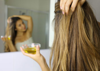 Coconut oil conditioning treatment for your hair