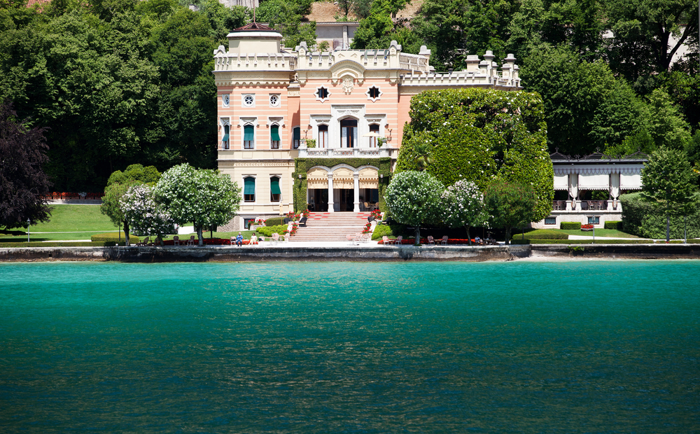 How to make festivals a luxury experience?