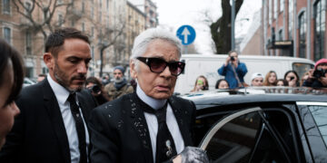 Karl Lagerfeld’s Timeless Legacy at Chanel: A Fashion Icon’s Transformative Reign